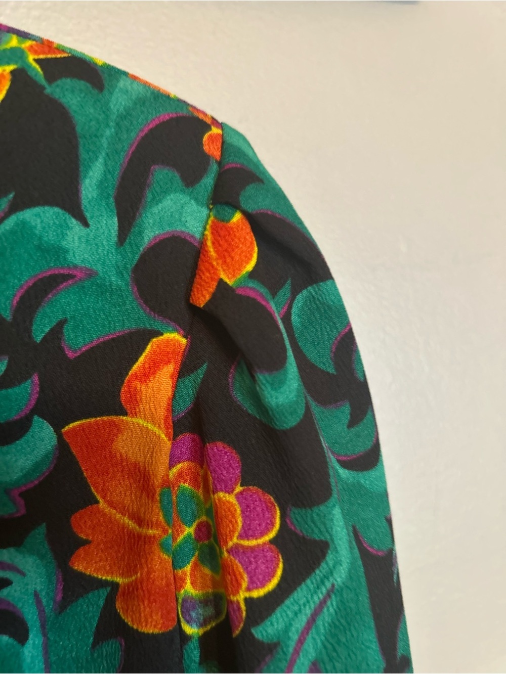 Vintage floral blouse - Picture 13 of 15